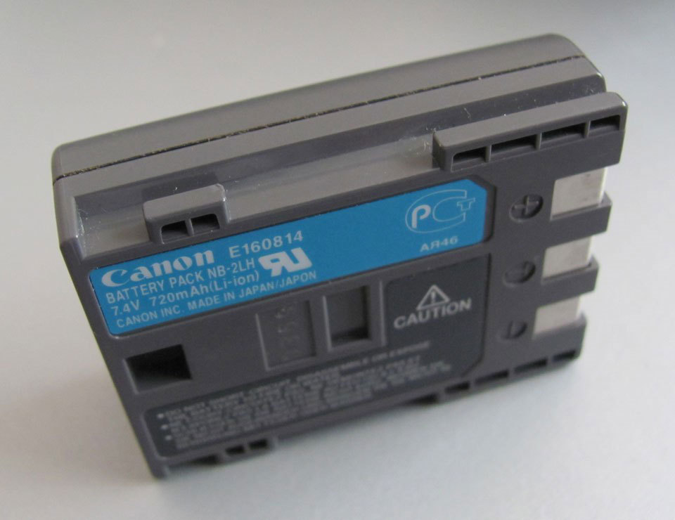 «Memory card error»: Desconecte y vuelva a conectar la batería